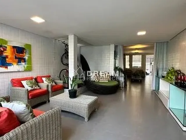 Imagem 3: Casa para Venda Possui 280 Metros Quadrados com 4 Quartos em Hipódromo - Recife - Pe