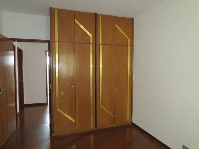 Imagem 10: 04 Quartos, 02 Suítes, 02 Vagas de Garagem