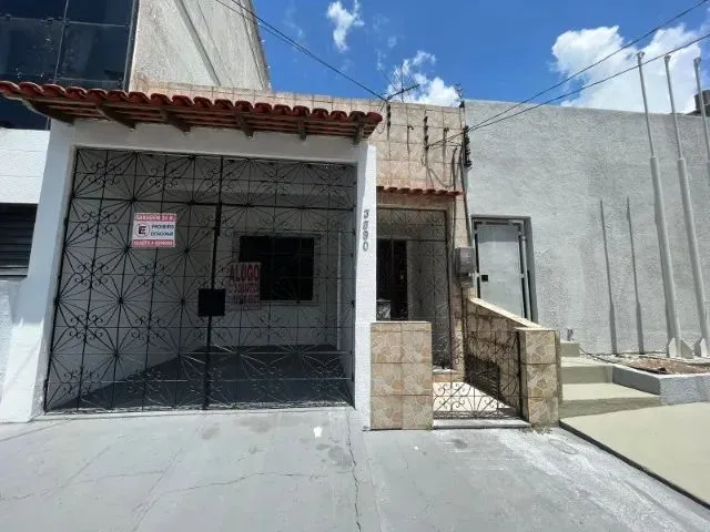 Imagem: Alugo Excelente Casa na Av Conselheiro Furtado