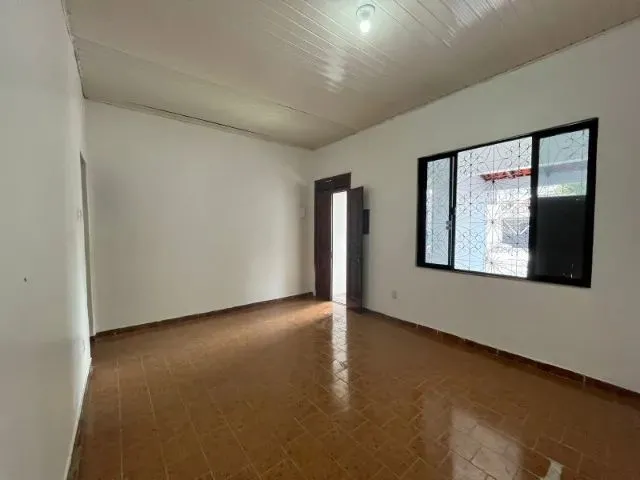 Imagem 6: Alugo Excelente Casa na Av Conselheiro Furtado Entre Jose Bonifácio e Barão de Mamoré