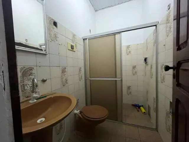 Imagem 14: Alugo Excelente Casa na Av Conselheiro Furtado Entre Jose Bonifácio e Barão de Mamoré