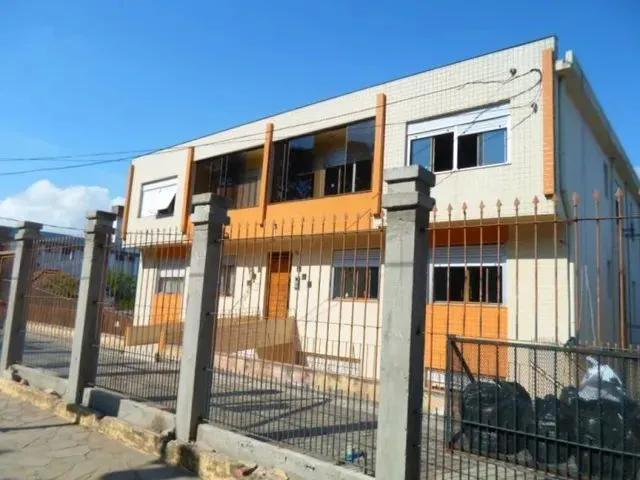 Imagem 1: Ap 2 Dormitórios, Wc-Auxiliar, Peças Amplas, Térreo, Prédio Seguro C/Câmeras
