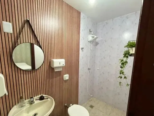 Imagem 12: Casa para Aluguel Possui 500 Metros Quadrados com 4 Quartos em santa Rosa - Cuiabá - Mato