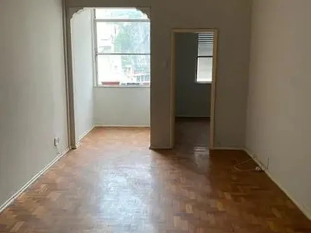 Imagem: Apartamento de Frente na Rua Bento Lisboa