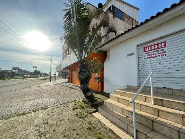 Imagem: A casa possui 1 Dormitório, 1 Banheiro, 70m² de Área e