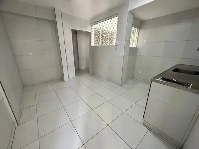 Imagem 12: Alugo Apto com 03 Quartos e com Varanda no Centro - Imperdível