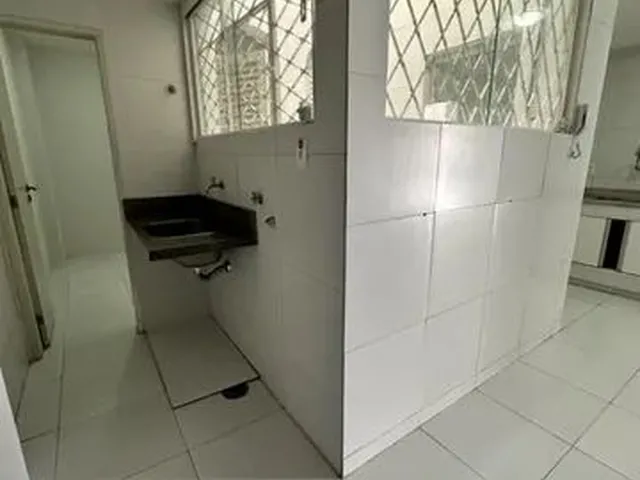 Imagem 15: Alugo Apto com 03 Quartos e com Varanda no Centro - Imperdível