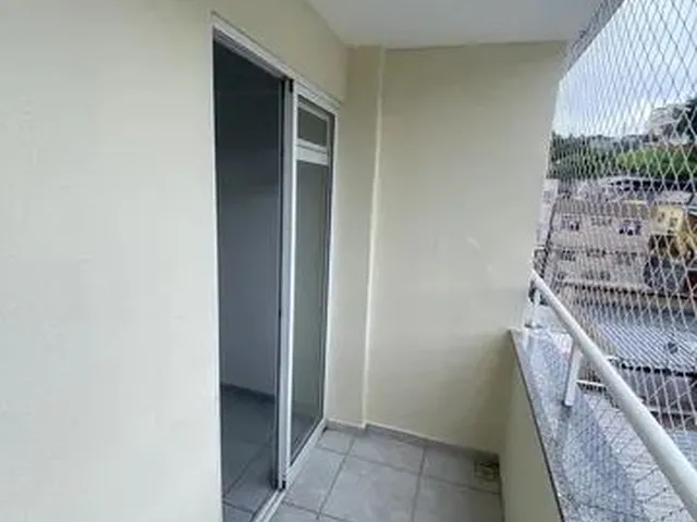 Imagem 11: Apartamento para Venda com 2 Quartos Sala com Varanda e Garagem Próximo Ao Centro Juiz De
