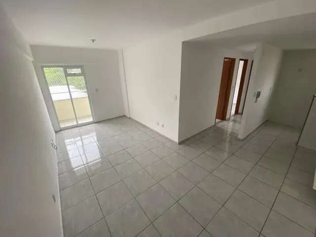 Imagem 7: Apartamento para Venda com 2 Quartos Sala com Varanda e Garagem Próximo Ao Centro Juiz De