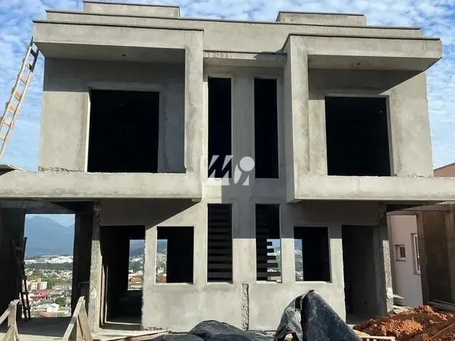 Imagem 8: Sobrado com 3 Dormitórios com Suite