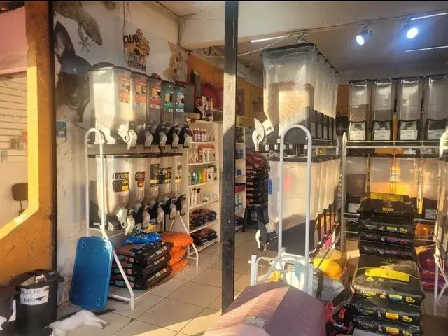 Imagem: Repasso Pet Shop no Meio da Feira