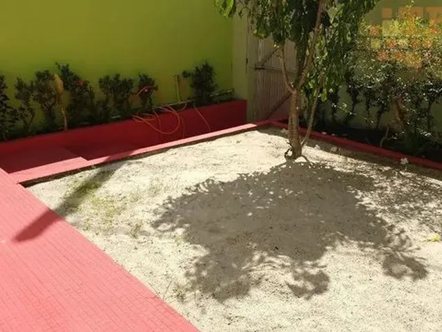 Imagem: Casa com 5 Dormitórios À Venda, 470 M²