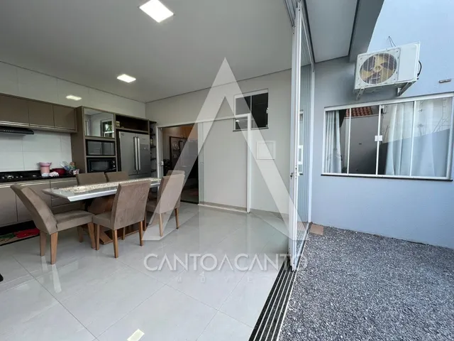 Imagem 9: Imóvel Residencial, 2 Dormitórios na Rua Tancredo Neves