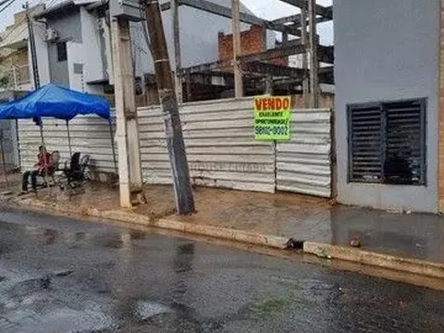 Imagem: Casa em Cuiabá, 2 Terrenos de 180M2
