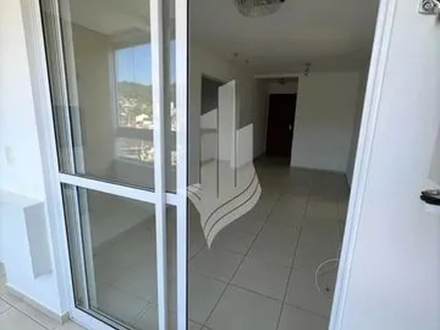 Imagem 5: Apartamento Semi Mobiliado com 3 Dormitórios, 1 Suíte, 2 Vagas de Garagem