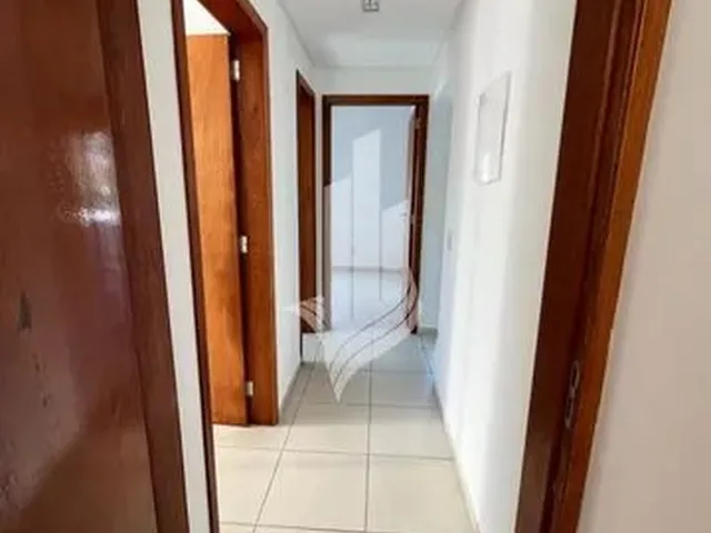 Imagem 12: Apartamento Semi Mobiliado com 3 Dormitórios, 1 Suíte, 2 Vagas de Garagem