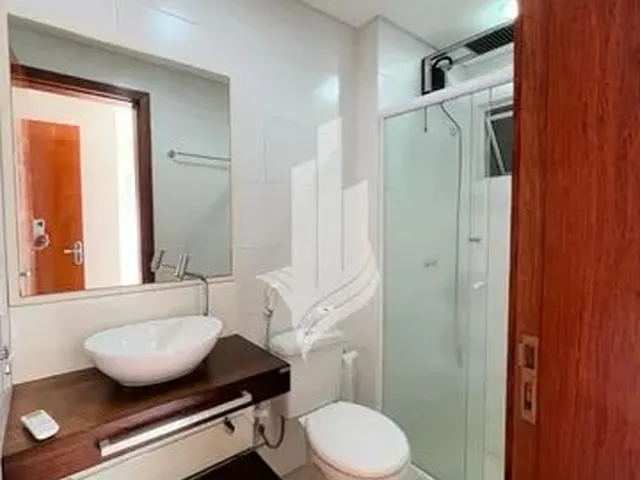 Imagem 9: Apartamento Semi Mobiliado com 3 Dormitórios, 1 Suíte, 2 Vagas de Garagem