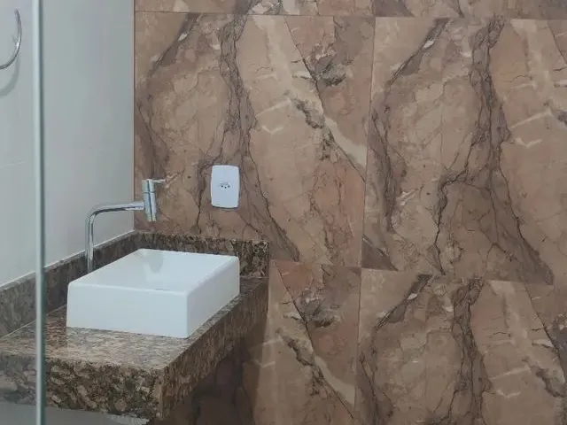 Imagem 16: Vendo Casa 3 Quartos com Suíte
