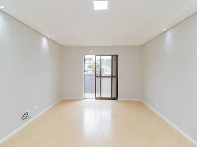 Imagem 16: Casa com 5 Dormitórios À Venda com 360M² por R$ 2.000.000,00 no Bairro Pilarzinho