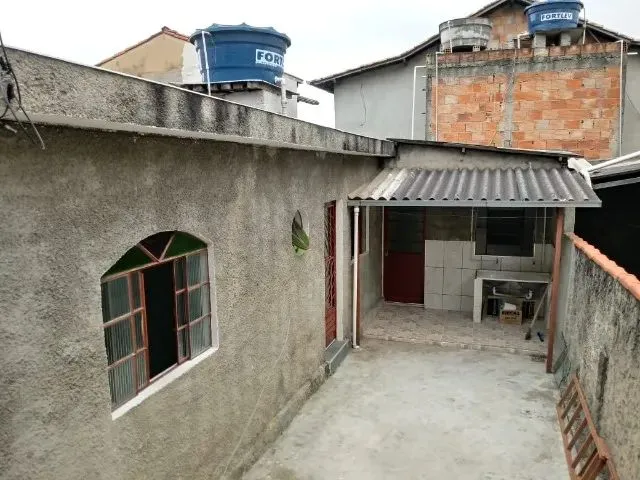 Imagem: Alugo Moradia com 2 Qts no B. Novo Riacho-R$900,00