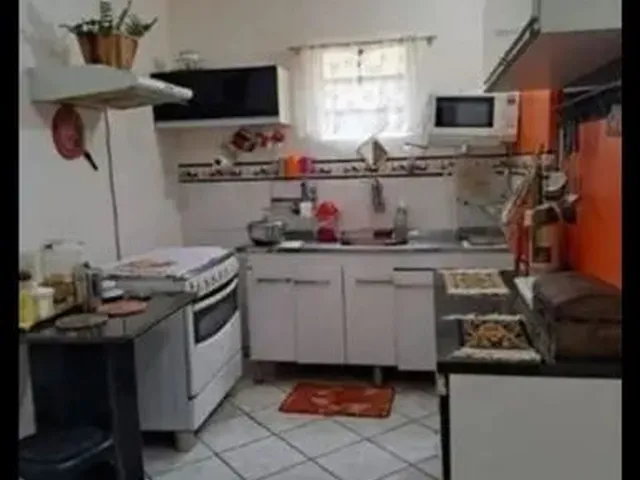 Imagem: Alugo Apto Mobil. Centro