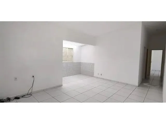 Imagem 2: Casa em Ponta Negra com 03 Quartos Sendo 01 Suíte - Av. Praia de Búzios