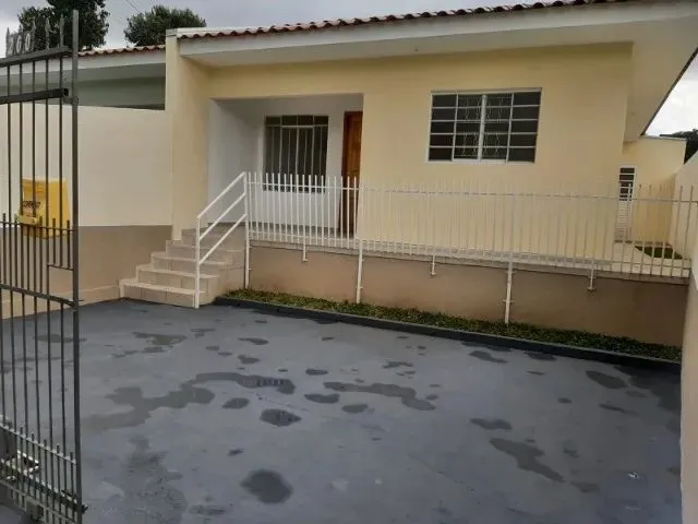 Imagem: Alugo Casa Nova com Três Quartos