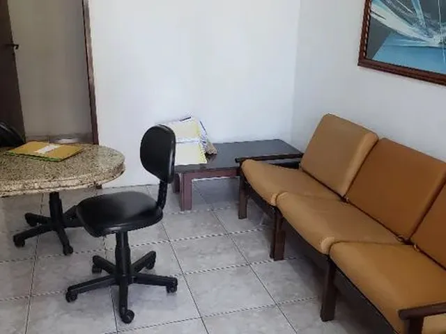 Imagem 10: Alugo Casa no Centro com 03 Quartos - para Comércio Ou Residência