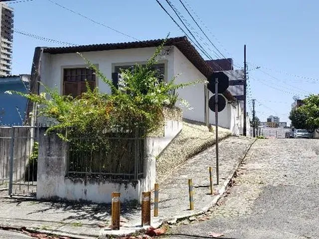 Imagem 2: Alugo Casa no Centro com 03 Quartos - para Comércio Ou Residência