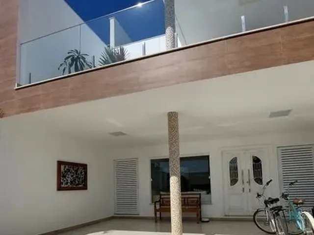 Imagem: Casa para Venda com 281 Metros Quadrados