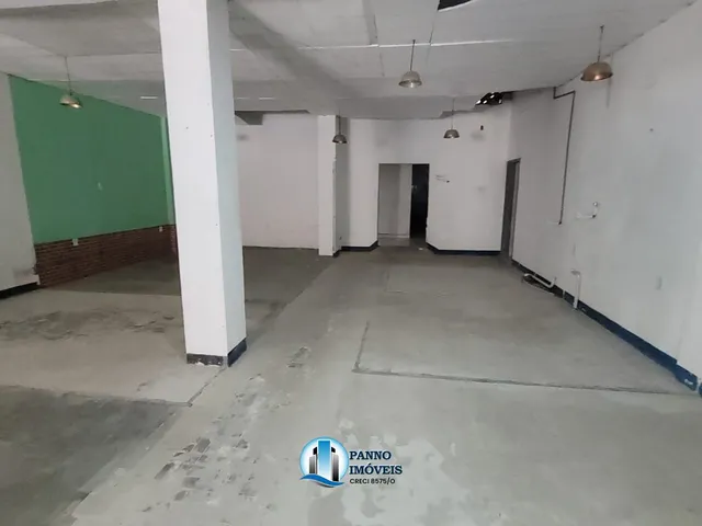 Imagem: Loja no Centro da Figueira