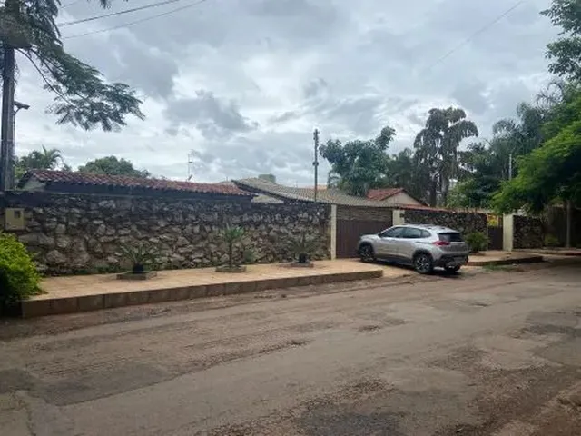 Imagem 1: Casa Reformada. 3 Quartos. Lage. Telhas de Cimento. Valparaiso de Goiás
