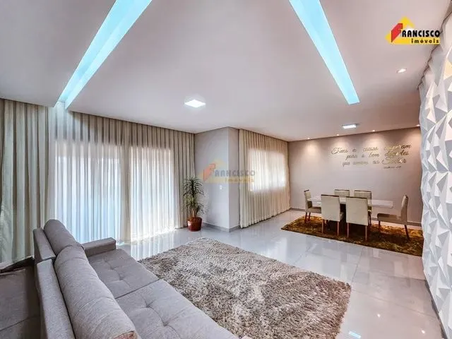 Imagem: Casa À Venda, 5 Quartos, 1 Suíte, 4 Vagas