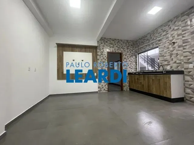 Imagem: Casa Térrea - Carianos - Sc