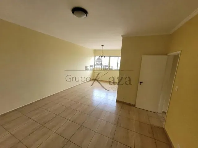 Imagem: Jacareí - Apartamento Padrão - Centro