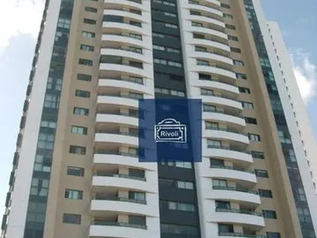 Imagem: O apartamento possui 4 Dormitórios, 4 Suítes, 1 Banheiro,
