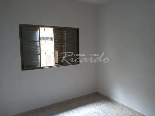 Imagem 13: Arapongas - Casa Padrão - Vila Araponguinha
