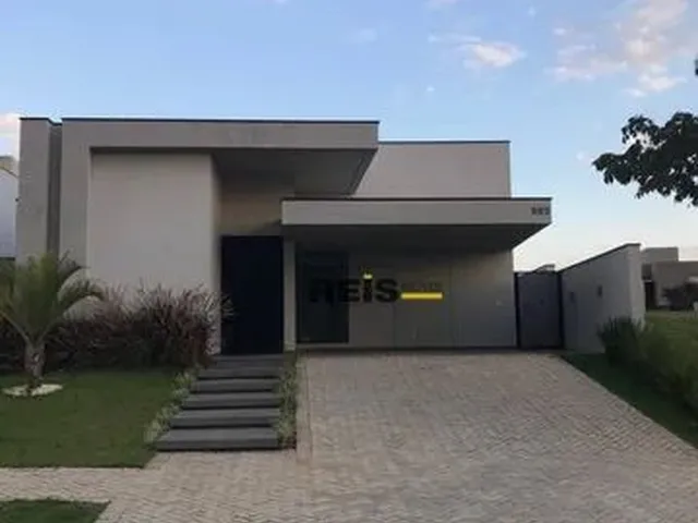 Imagem: Casa com 3 Dormitórios para Alugar, 235