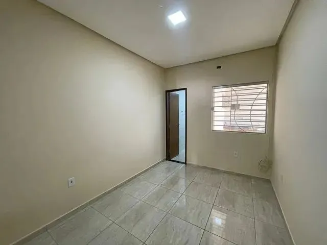 Imagem 6: Imóvel em Água Fria com Suíte