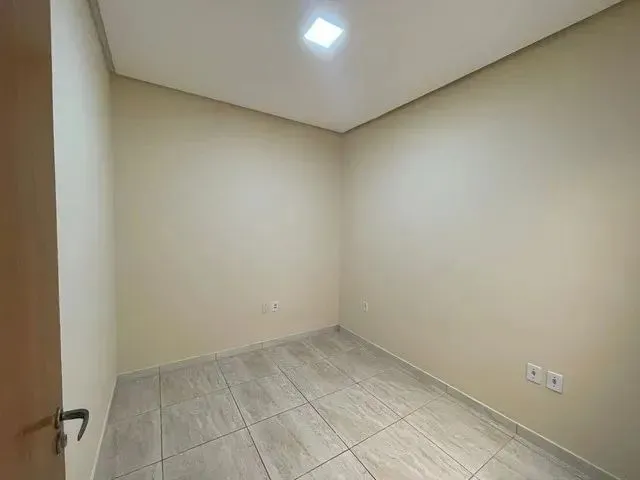 Imagem 2: Imóvel em Água Fria com Suíte