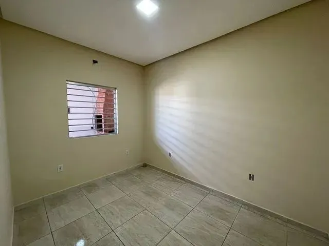 Imagem 5: Imóvel em Água Fria com Suíte