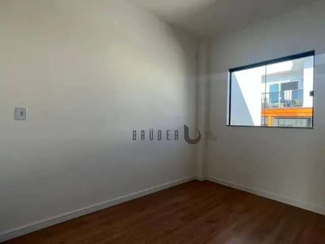 Imagem 6: Sobrado 3 Dormitórios Sendo 1 Suíte com Área de Festas e Churrasqueira Coberta Na