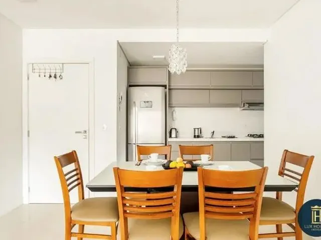 Imagem 15: Apartamento para Venda em Florianópolis, Jurerê, 2 Dormitórios, 1 Suíte, 2 Banheiros