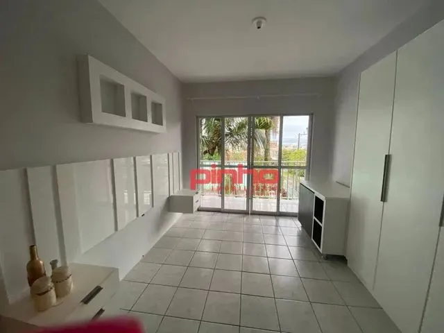 Imagem: Casa Geminada com 2 Dormitórios para Alugar