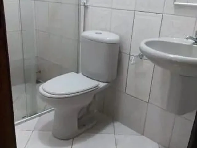 Imagem 2: Vendo Casa no Aeroporto com 4/4 com Suite Completa