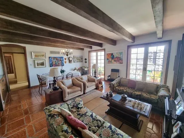Imagem 8: Casa para Venda com 536 Metros Quadrados com 4 Quartos em Centro - Florianópolis - Sc