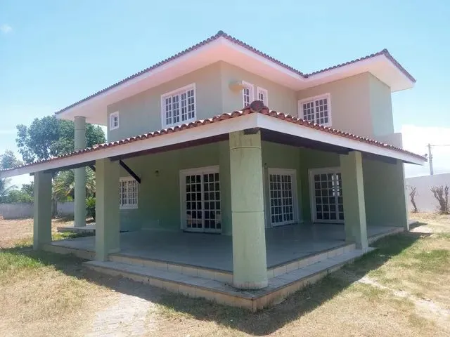 Imagem: Casa para Venda com 350 Mts2 com 4/4, 02