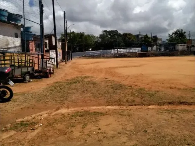 Imagem 2: Ponto Comercial de Frente a Praça da Ur 1 no Campo