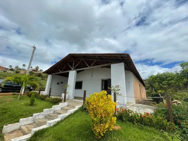 Imagem 1: Casa de Vila para Venda com 120M2, 3 Qtos 2 Stes, Espaçosa, Ventilada, Reformada, Aceita