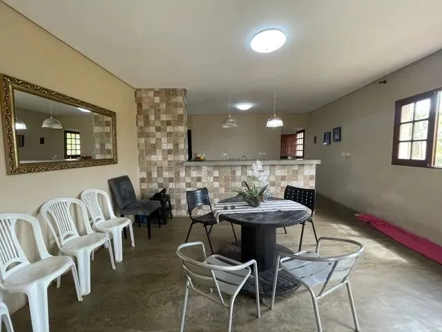 Imagem 4: Casa de Vila para Venda com 120M2, 3 Qtos 2 Stes, Espaçosa, Ventilada, Reformada, Aceita